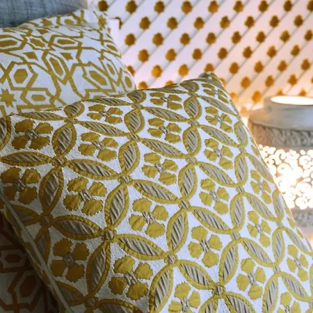 Yellow Jasper - Gemstone Getaway Dom wakacyjny Marbella